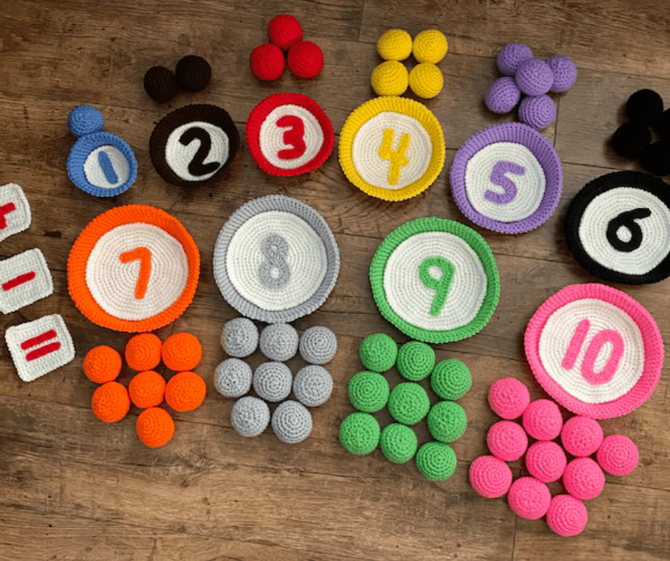 The Numbers and Colors Game Amigurumi Crochet Pattern - SerenityLove